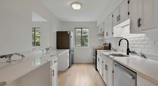 Photo of 25 Florence Rd #84, Branford, CT 06405