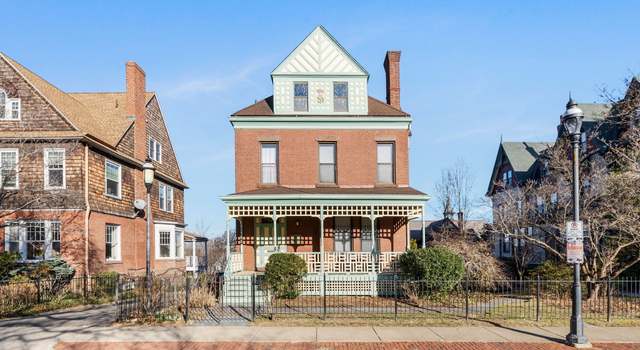 Photo of 14 Charter Oak Pl Apt 1, Hartford, CT 06106