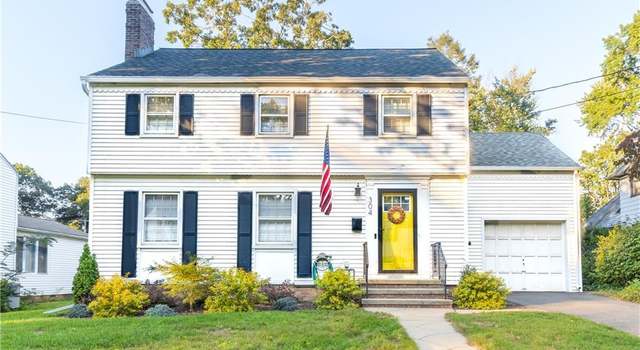 Photo of 304 Thornton St, Hamden, CT 06517
