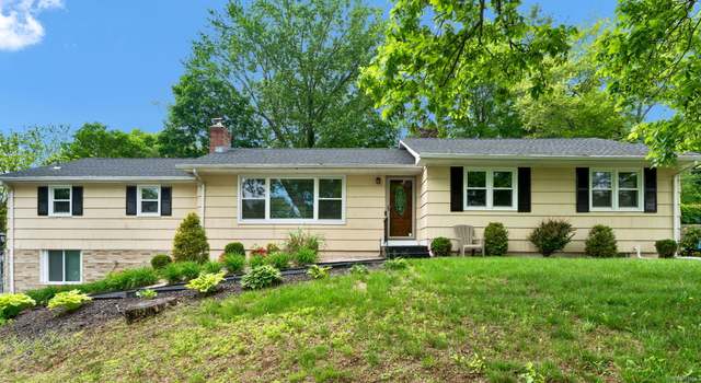Photo of 207 Jepson Ln, Meriden, CT 06451