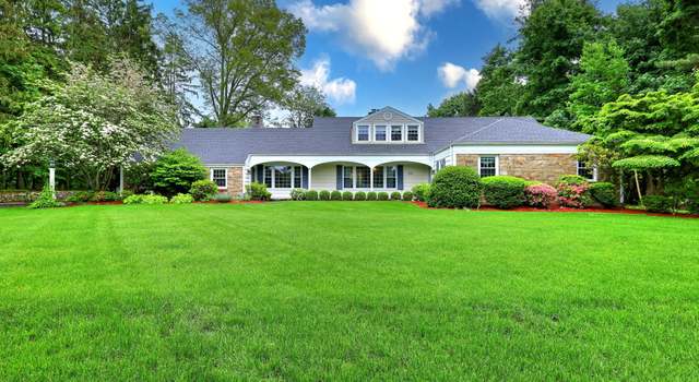 Photo of 691 Buttonball Rd, Orange, CT 06477