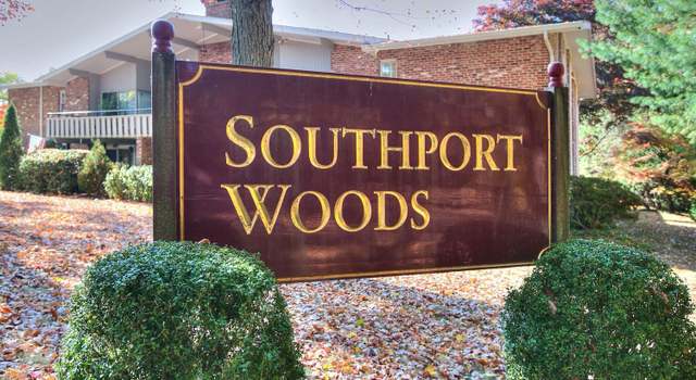 Photo of 101 Southport Woods Dr #101, Southport, CT 06890