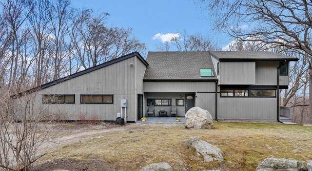 Photo of 306 Hart St, Bristol, CT 06010