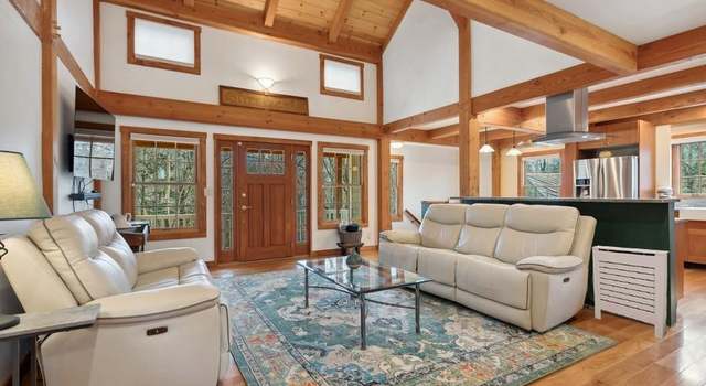 Photo of 96 Cat Rock Rd, Greenwich, CT 06807