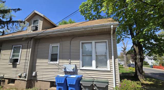 Photo of 32 Cottage St, Manchester, CT 06040
