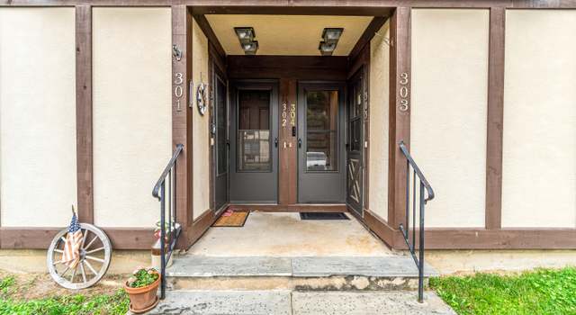 Photo of 304 Foxwood Ln #304, Milford, CT 06461