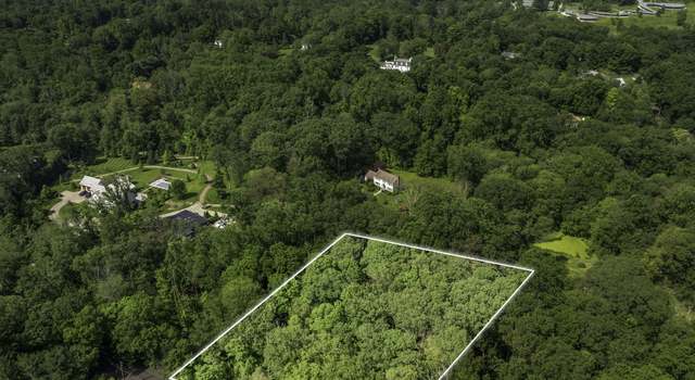 Photo of 120 Briscoe Rd, New Canaan, CT 06840