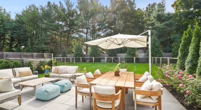 Photo of 9 Daybreak Cmns #9, Westport, CT 06880