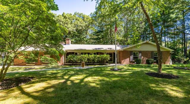 Photo of 555 Porter St, Manchester, CT 06040