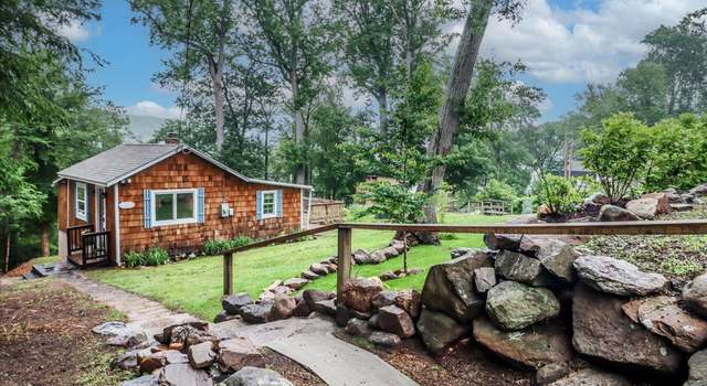 Property at 69 Forest Dr, Newtown, CT 06482, 2 beds, 1 bath