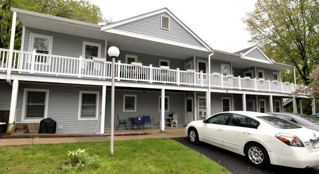 Photo of 107 Hidden Knolls Cir #107, Monroe, CT 06468