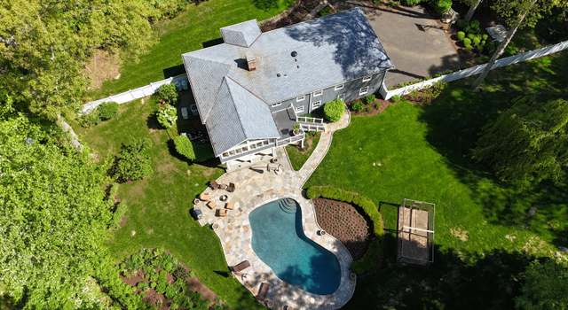 Photo of 208 Riverbank Dr, Stamford, CT 06903