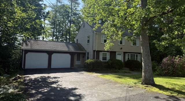 Photo of 49 Carver Cir, Simsbury, CT 06070
