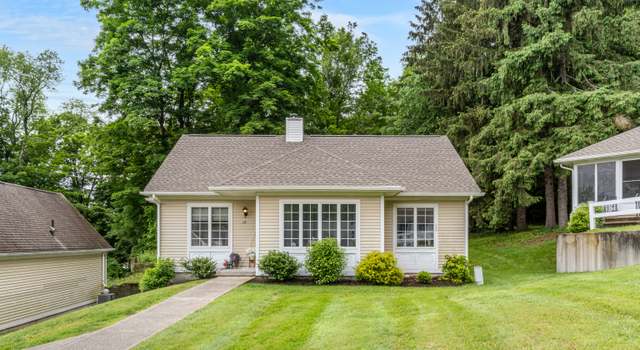 Photo of 10 Bittersweet Rdg #10, Middlefield, CT 06455