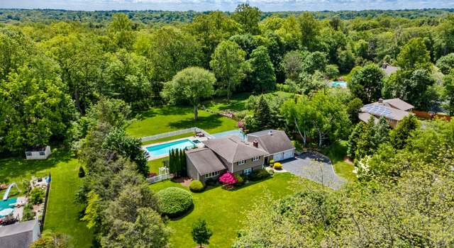 Photo of 19 Huckleberry Dr S, Norwalk, CT 06850