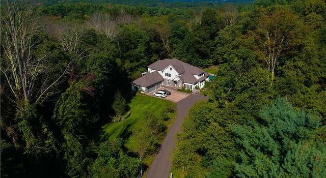 Photo of 40 Nettleton Dr, Woodbridge, CT 06525
