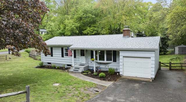 Photo of 52 Pine Orchard Rd, Branford, CT 06405