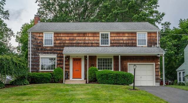 Photo of 125 Montclair Dr, West Hartford, CT 06107