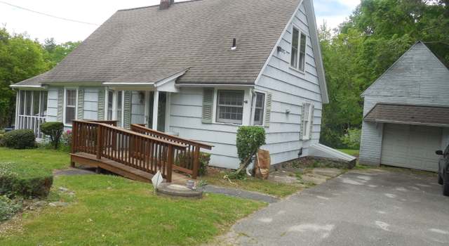 Photo of 85 Blackberry Hill Rd, Beacon Falls, CT 06403