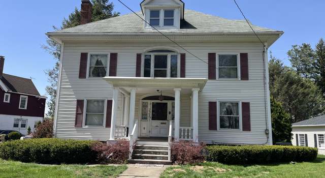 Photo of 225 Vine St, New Britain, CT 06052