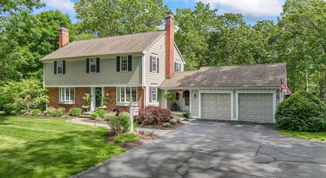 Photo of 17 Stockade Rd, Simsbury, CT 06092