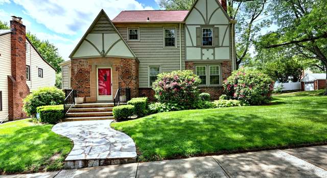 Photo of 166 Roydon Rd, New Haven, CT 06511