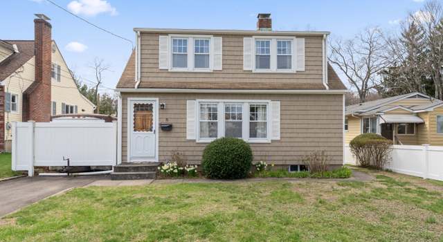 Photo of 5 Vollmer Ave, Norwalk, CT 06851