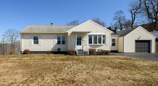 Photo of 25 Canna Dr, East Haven, CT 06512