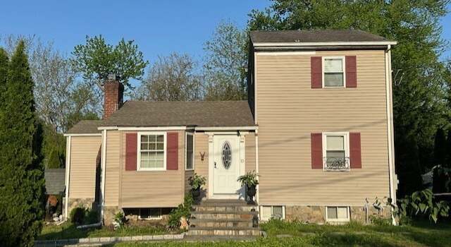 Photo of 15 Sunlit Dr, Norwalk, CT 06851