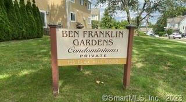 Photo of 135 Flax Hill Rd #28, Norwalk, CT 06854