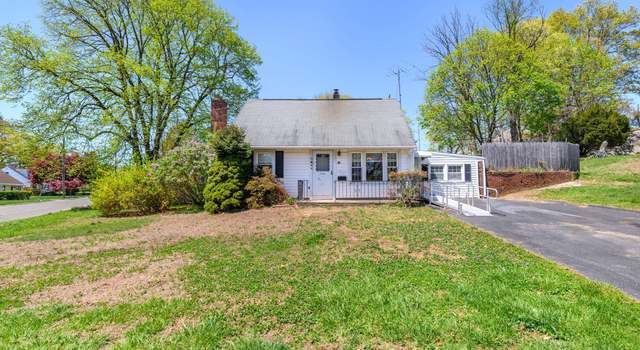Photo of 29 Old Barn Rd S, Stamford, CT 06905