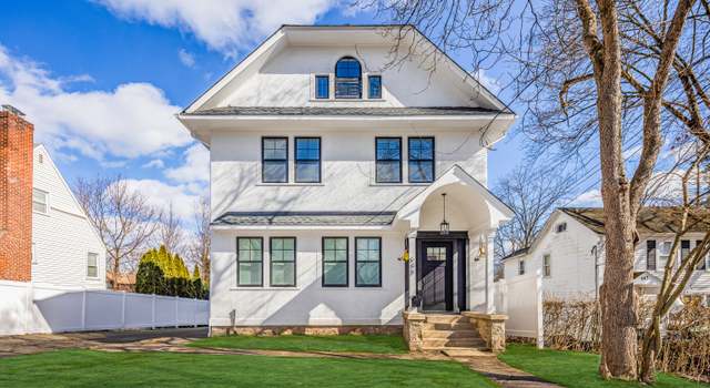 Photo of 649 Newfield Ave, Stamford, CT 06905