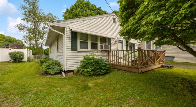 Photo of 33 S View St, Meriden, CT 06451