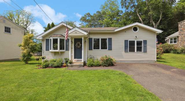 Photo of 52 Berkshire Dr, Brookfield, CT 06804