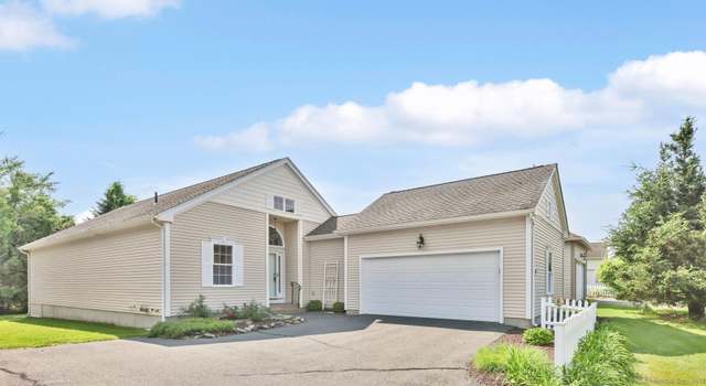 Photo of 14 Ross Way #14, Windsor Locks, CT 06096