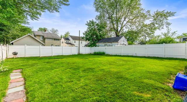 Photo of 41 Cromwell St, Hartford, CT 06114