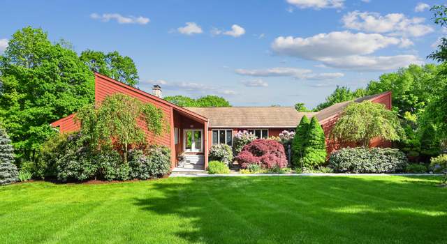 Photo of 98 A Black Rock Tpke, Redding, CT 06896