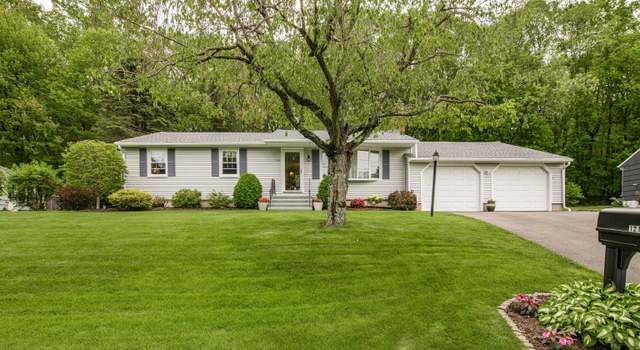 Photo of 121 Dinatali Dr, Waterbury, CT 06705