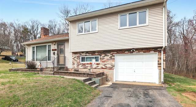 Photo of 310 Jackson Rd, Enfield, CT 06082