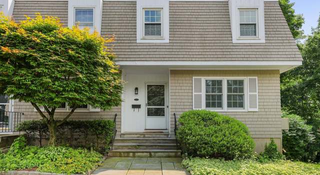 Photo of 172 Summer St Apt D, New Canaan, CT 06840