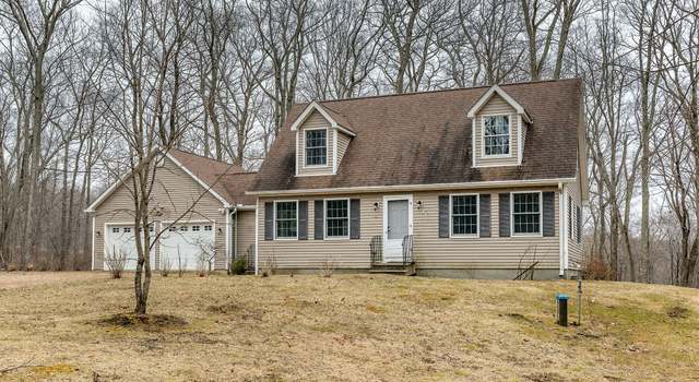 Photo of 148 Kenmont Rd, Kent, CT 06785