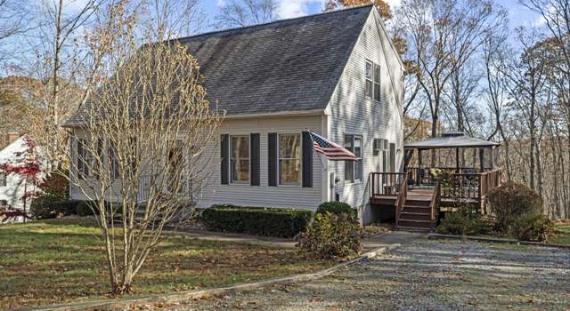 Photo of 59 Rosemont Dr, Deep River, CT 06417