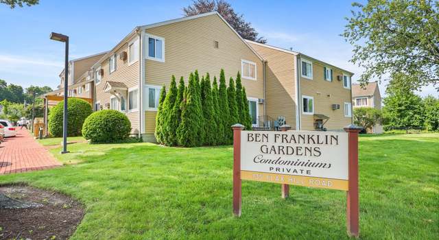 Photo of 135 Flax Hill Rd Apt 23, Norwalk, CT 06854