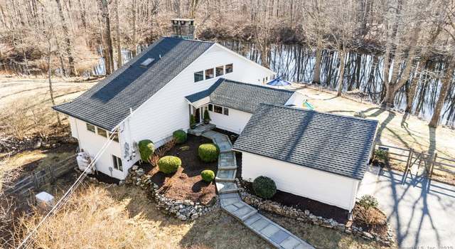 Photo of 32 Round Lake Rd, Stamford, CT 06903