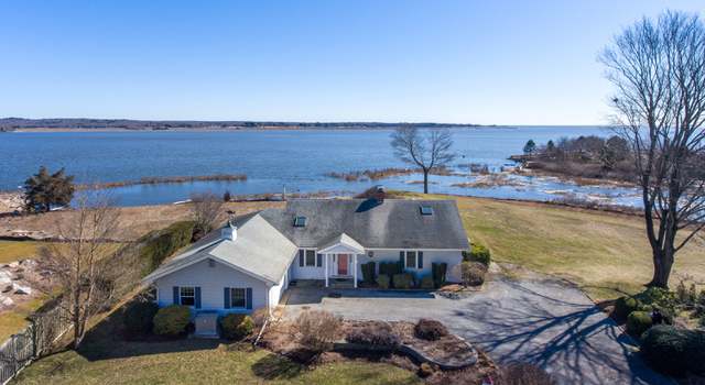 Photo of 50 Cromwell Pl, Old Saybrook, CT 06475