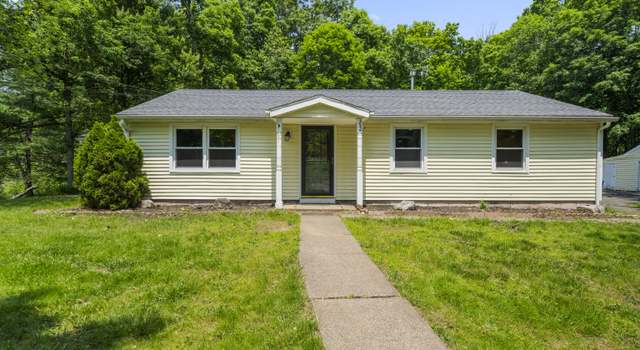 Photo of 352 Richmond Rd, Coventry, CT 06238