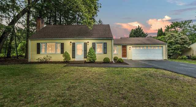Photo of 23 Grimes Ln, Simsbury, CT 06070