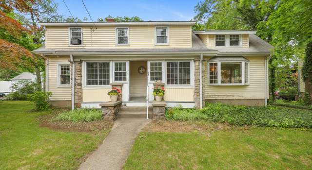 Photo of 28 Leonard St, Stamford, CT 06906