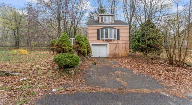 Photo of 6 Highland Rd, Bethlehem, CT 06751