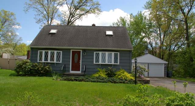 Photo of 31 Gary Dr, Enfield, CT 06082